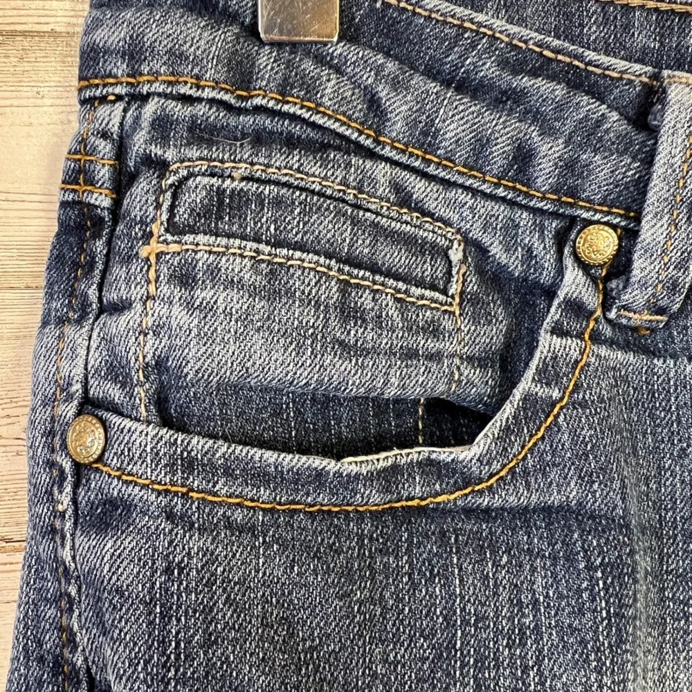 SouthPole Shorts Women 7 Blue Denim Streetwear Jorts Low Rise Cuffed Y2K McBling